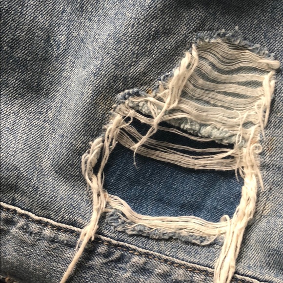 Distressed jean jacket - Picture 2 of 4